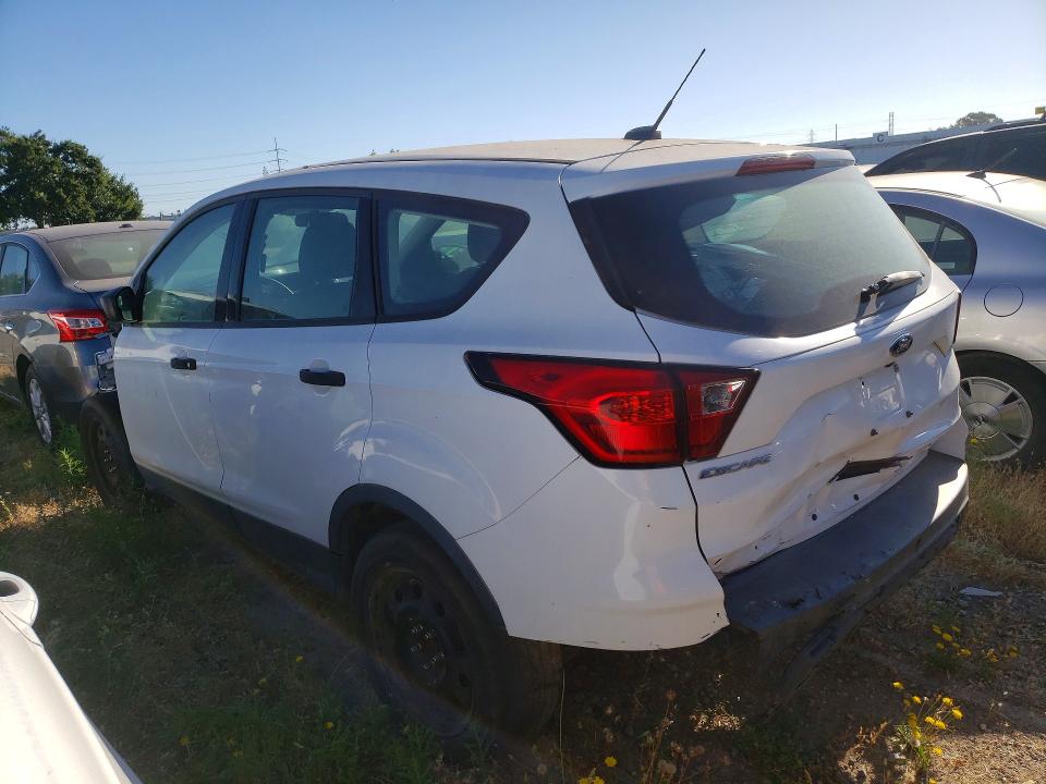 56376206 :رقم المزاد ، 1FMCU0F76KUA63696 vin ، 2019 Ford Escape مزاد بيع
