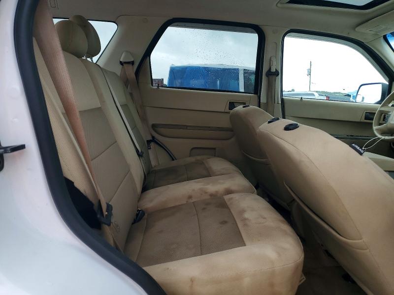 2008 Ford Escape მანქანა იყიდება აუქციონზე, vin: 1FMCU03128KE50623, აუქციონის ნომერი: 57908216