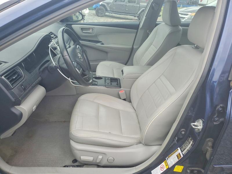 57673556 :رقم المزاد ، 4T1BD1FK5FU148931 vin ، 2015 Toyota Camry Hybrid مزاد بيع
