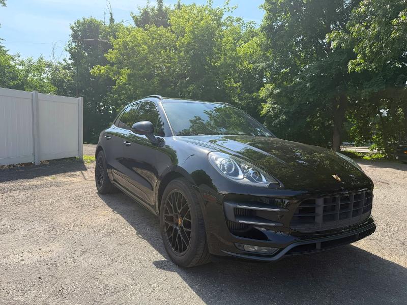 58722676 :رقم المزاد ، WP1AF2A53FLB47430 vin ، 2015 Porsche Macan مزاد بيع