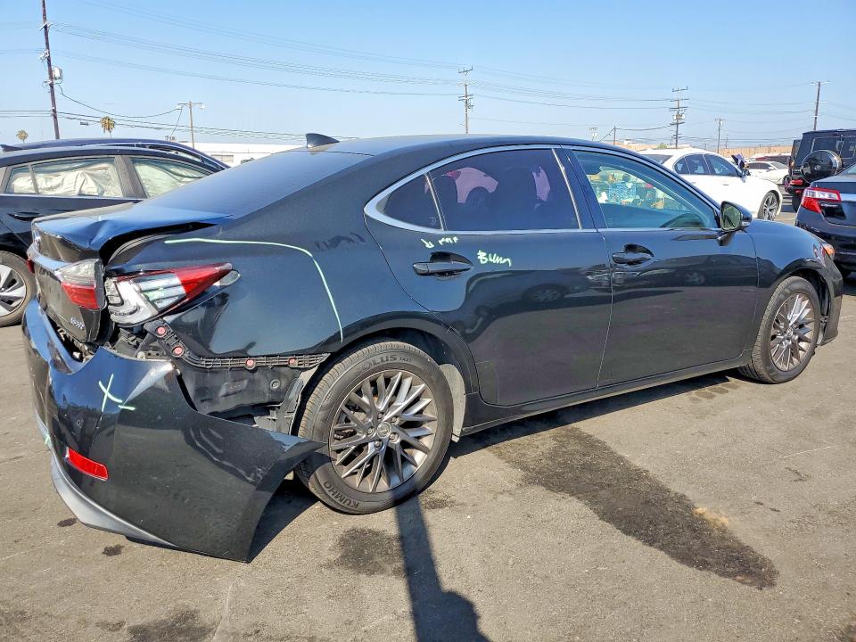Продаж на аукціоні авто 2018 Lexus Es, vin: JTHBK1GG9J2261918, номер лоту: 58789776