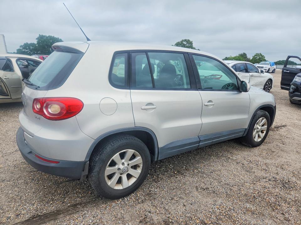 2009 Volkswagen Tiguan მანქანა იყიდება აუქციონზე, vin: WVGAV75N09W527156, აუქციონის ნომერი: 55054316