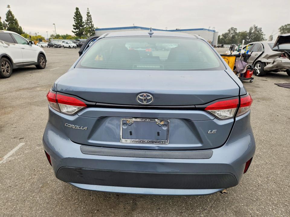 56535796 :رقم المزاد ، 5YFEPRAE9LP049868 vin ، 2020 Toyota Corolla مزاد بيع