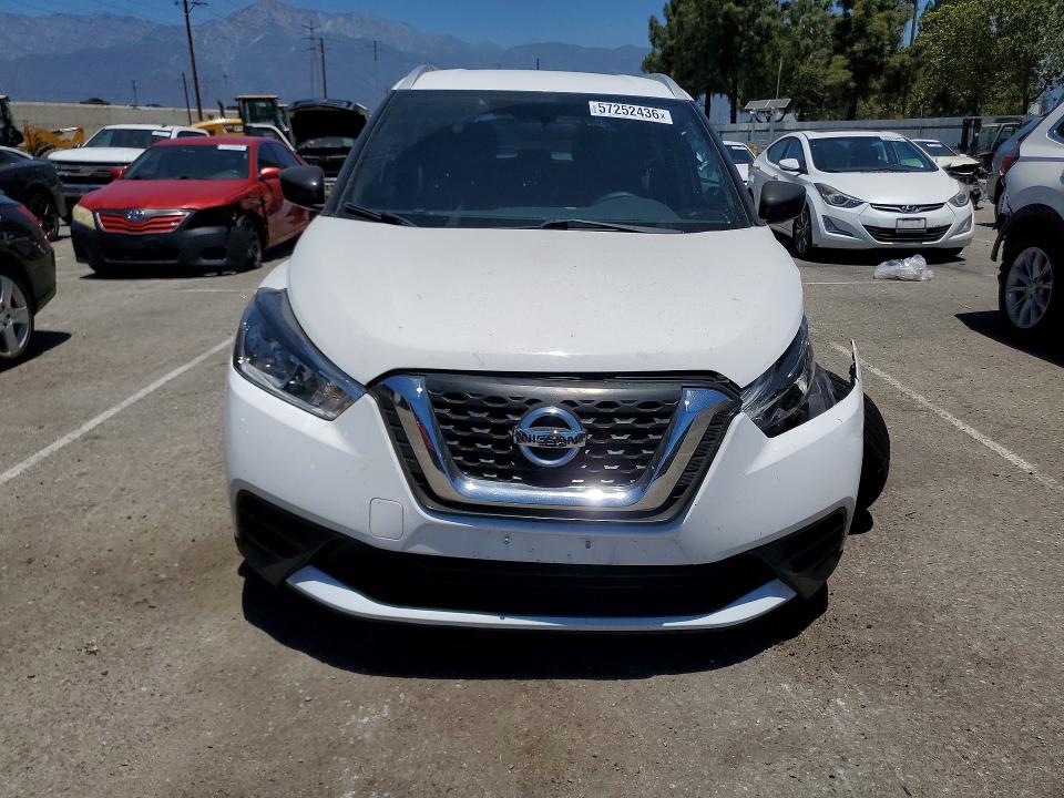 Продаж на аукціоні авто 2019 Nissan Kicks, vin: 3N1CP5CU1KL514176, номер лоту: 57252436