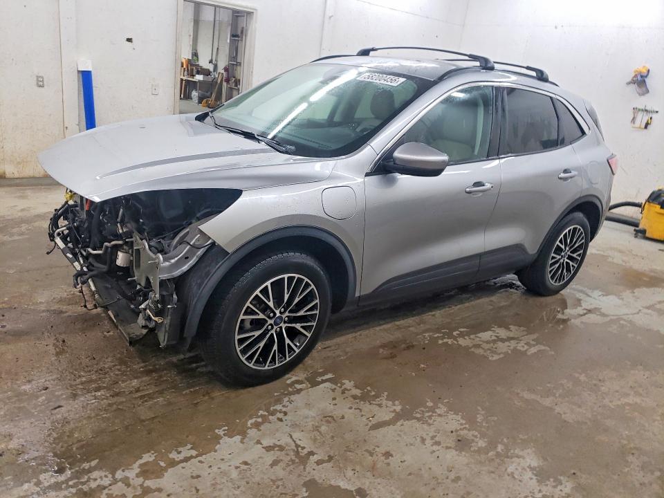 58200456 :رقم المزاد ، 1FMCU0KZ1NUA18273 vin ، 2022 Ford Escape مزاد بيع