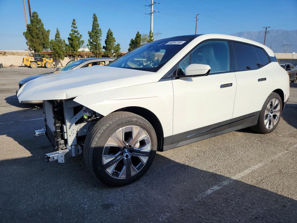Продаж на аукціоні авто 2025 Bmw Ix, vin: WB523CF00SCT40738, номер лоту: 56694196