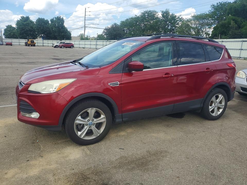 55500666 :رقم المزاد ، 1FMCU0G99DUC21953 vin ، 2013 Ford Escape مزاد بيع
