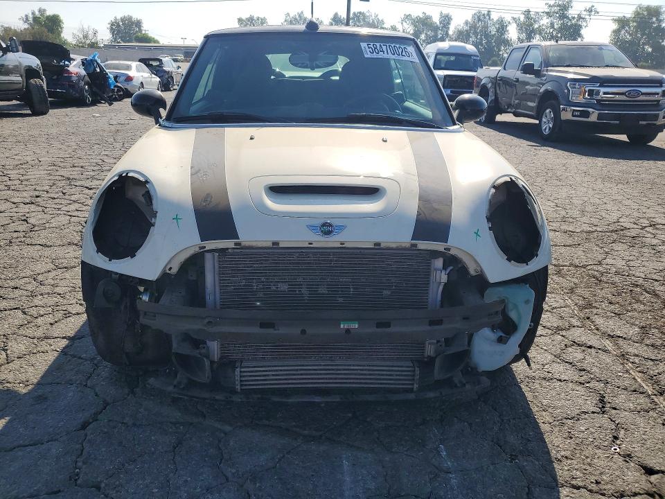 58470026 :رقم المزاد ، WMWZP3C50DT705538 vin ، 2013 Mini Cooper مزاد بيع