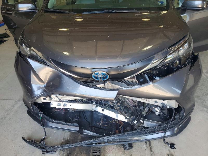 59272516 :رقم المزاد ، 5TDJSKFC1SS183274 vin ، 2025 Toyota Sienna مزاد بيع