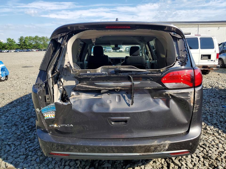 57700326 :رقم المزاد ، 2C4RC1BG8JR110316 vin ، 2018 Chrysler Pacifica مزاد بيع