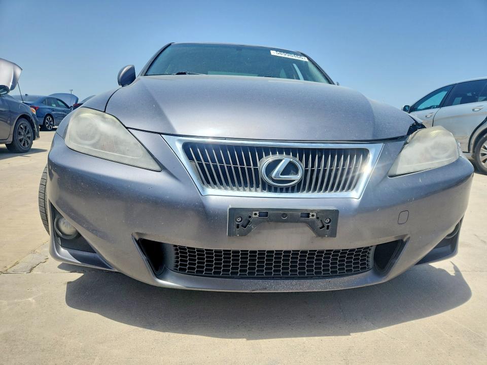 Продажа на аукционе авто 2013 Lexus Is, vin: JTHBF5C28D5189585, номер лота: 58990466