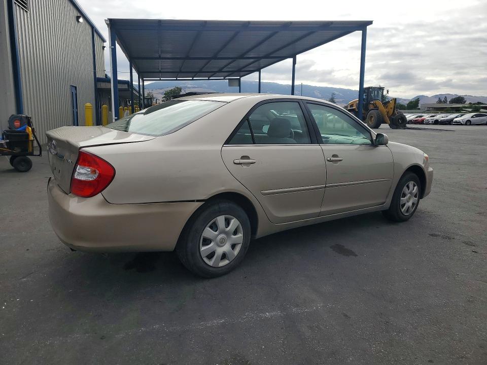 56743396 :رقم المزاد ، 4T1BE32K64U380773 vin ، 2004 Toyota Camry مزاد بيع