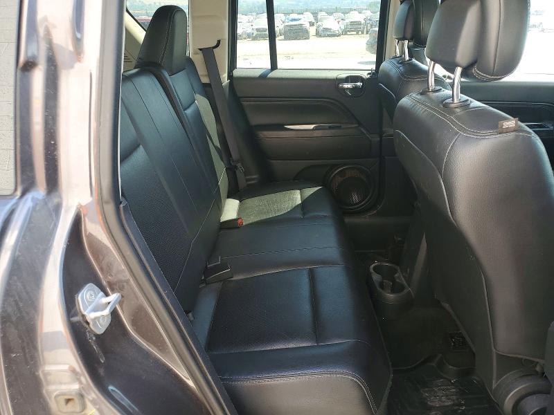 58305656 :رقم المزاد ، 1C4NJDEB2FD427332 vin ، 2015 Jeep Compass مزاد بيع