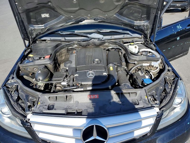 56021746 :رقم المزاد ، WDDGF4HBXDR252386 vin ، 2013 Mercedes-benz C مزاد بيع