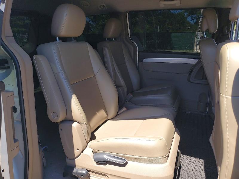 Aukcja sprzedaży 2011 Volkswagen Routan, vin: 2V4RW3DG2BR717562, numer aukcji: 54915646