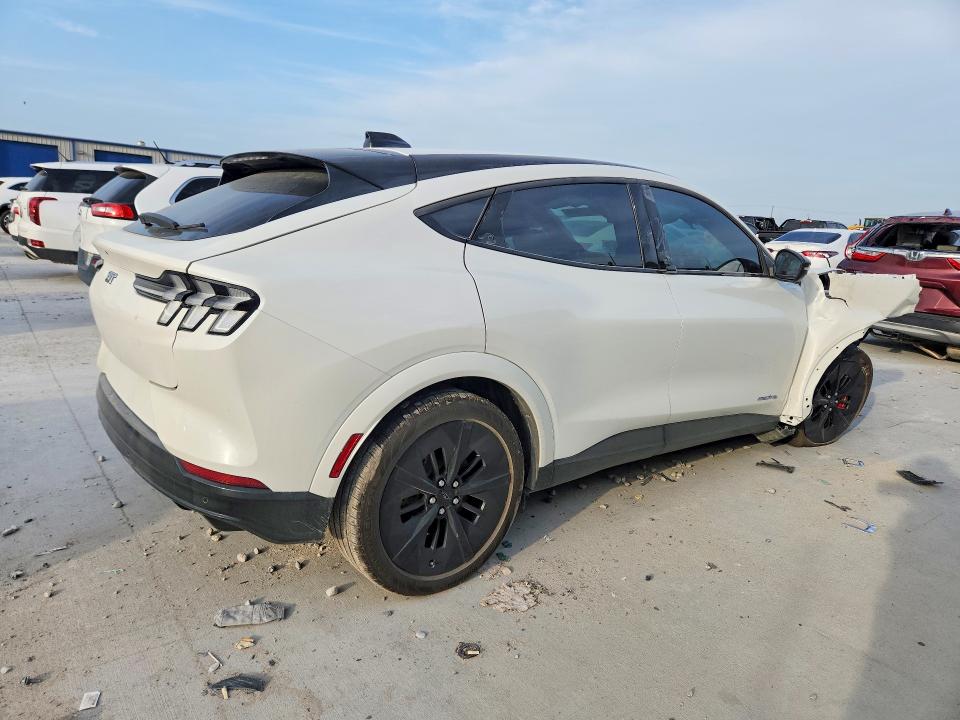 2025 Ford Mustang Mach-e მანქანა იყიდება აუქციონზე, vin: 3FMTK4SX0SMA55133, აუქციონის ნომერი: 59121816