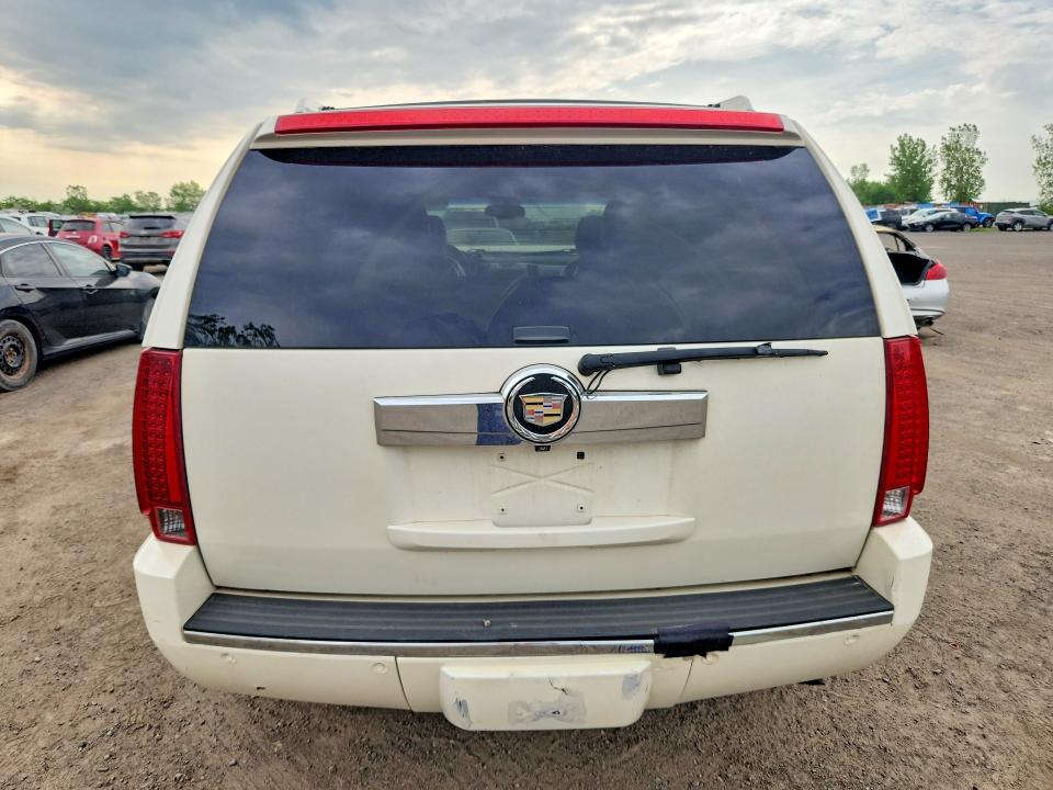 2011 Cadillac Escalade მანქანა იყიდება აუქციონზე, vin: 1GYS4BEF4BR230297, აუქციონის ნომერი: 56808586