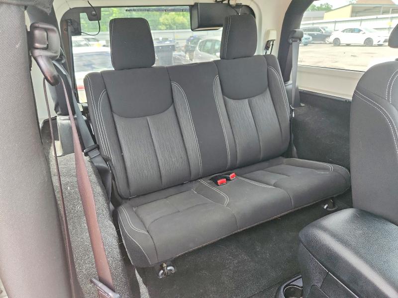 56324556 :رقم المزاد ، 1C4AJWBG4EL157857 vin ، 2014 Jeep Wrangler مزاد بيع