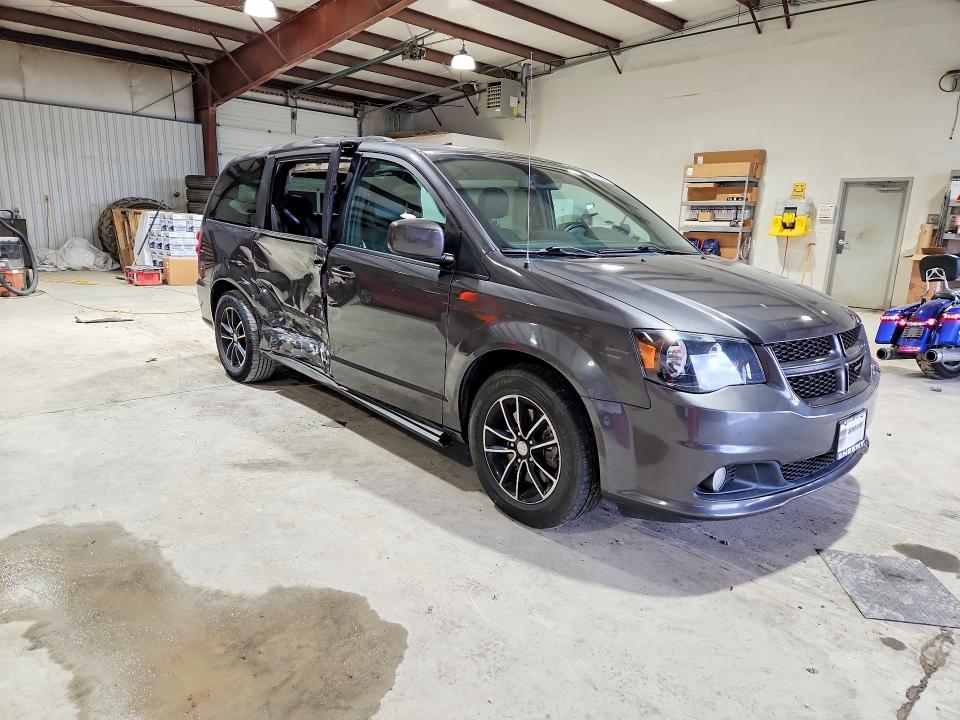 58007336 :رقم المزاد ، 2C4RDGEG8KR579760 vin ، 2019 Dodge Grand Caravan مزاد بيع