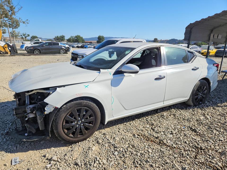 58144446 :رقم المزاد ، 1N4BL4BVXKC196620 vin ، 2019 Nissan Altima مزاد بيع