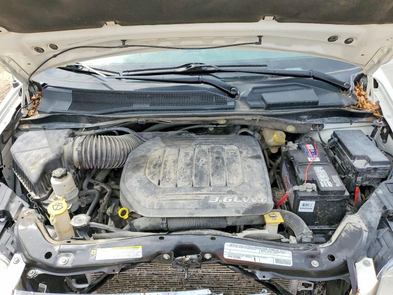 57336066 :رقم المزاد ، 2A4RR8DG4BR676151 vin ، 2011 Chrysler Town & Country مزاد بيع