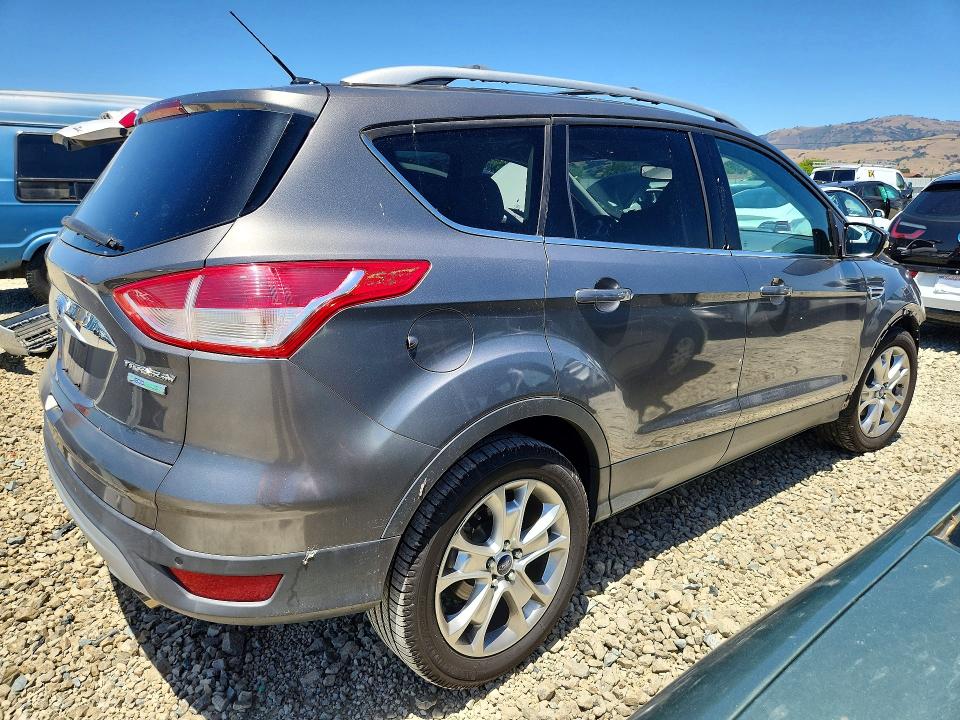 Продажа на аукционе авто 2014 Ford Escape, vin: 1FMCU0JX7EUB16532, номер лота: 55908356