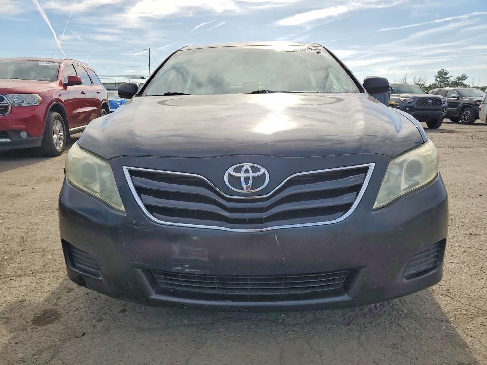 2010 Toyota Camry მანქანა იყიდება აუქციონზე, vin: 4T1BF3EK9AU053076, აუქციონის ნომერი: 56282286
