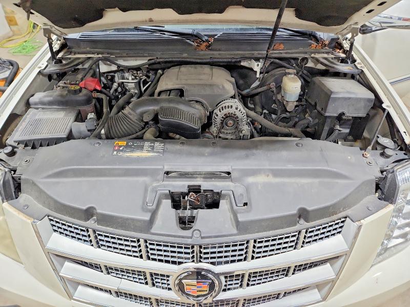 58246466 :رقم المزاد ، 1GYS4KEF3ER165091 vin ، 2014 Cadillac Escalade مزاد بيع