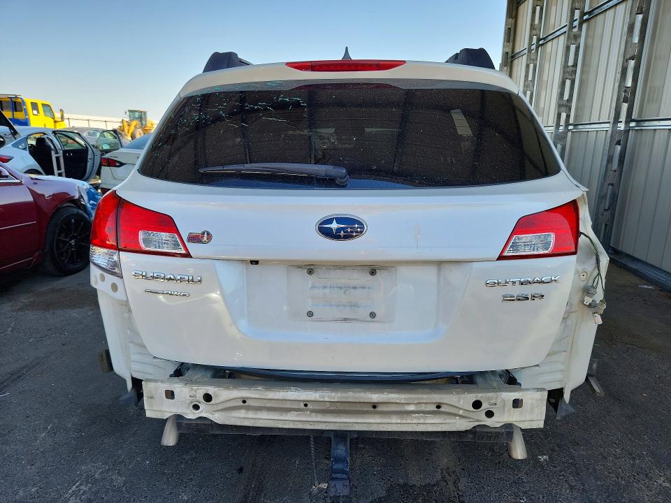 57267546 :رقم المزاد ، 4S4BRDSC8D2269060 vin ، 2013 Subaru Outback مزاد بيع