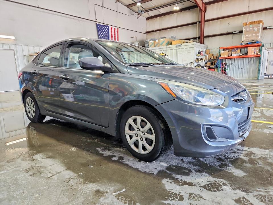 2012 Hyundai Accent მანქანა იყიდება აუქციონზე, vin: KMHCT4AE2CU090282, აუქციონის ნომერი: 56801096