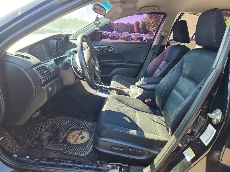 56742396 :رقم المزاد ، 1HGCR2F52FA108528 vin ، 2015 Honda Accord مزاد بيع