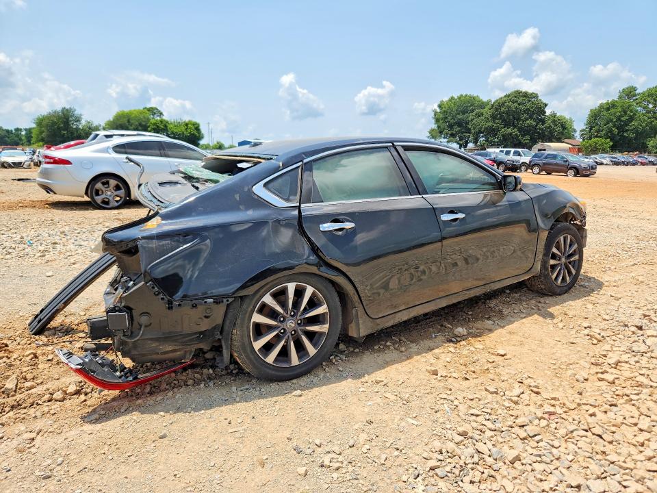 Продажа на аукционе авто 2017 Nissan Altima, vin: 1N4AL3AP9HC144560, номер лота: 58793566