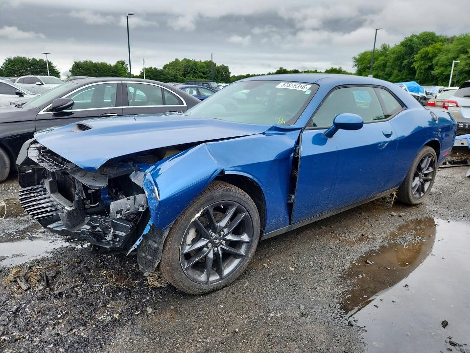 57825366 :رقم المزاد ، 2C3CDZKG0MH677507 vin ، 2021 Dodge Challenger مزاد بيع