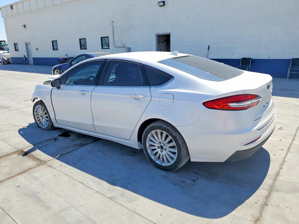 2020 Ford Fusion მანქანა იყიდება აუქციონზე, vin: 3FA6P0LUXLR112951, აუქციონის ნომერი: 58479486
