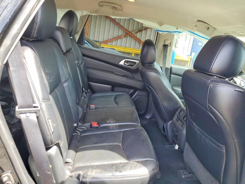 55626236 :رقم المزاد ، 5N1DR2MM4KC601537 vin ، 2019 Nissan Pathfinder مزاد بيع