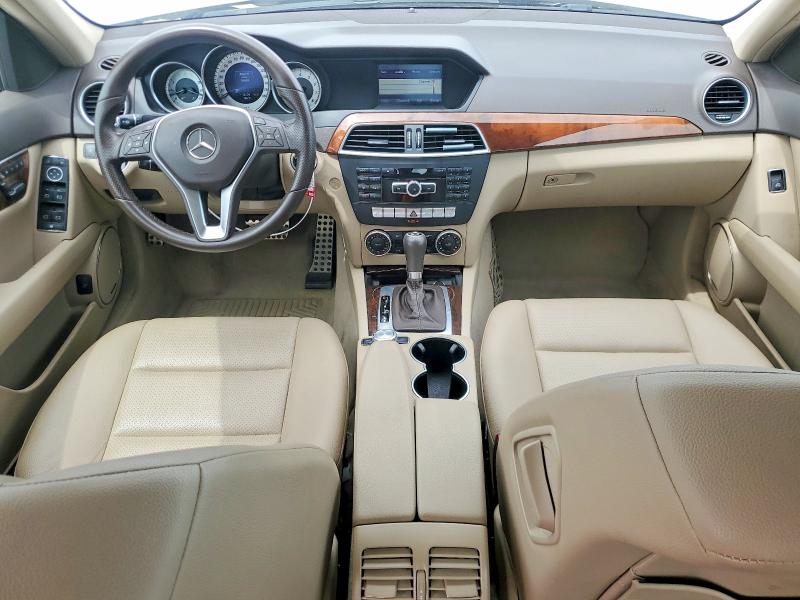 57116676 :رقم المزاد ، WDDGF8AB9EG161107 vin ، 2014 Mercedes-benz C مزاد بيع