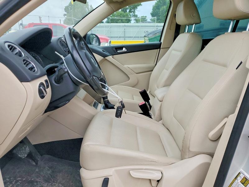 58567206 :رقم المزاد ، WVGBV3AX6EW543750 vin ، 2014 Volkswagen Tiguan مزاد بيع
