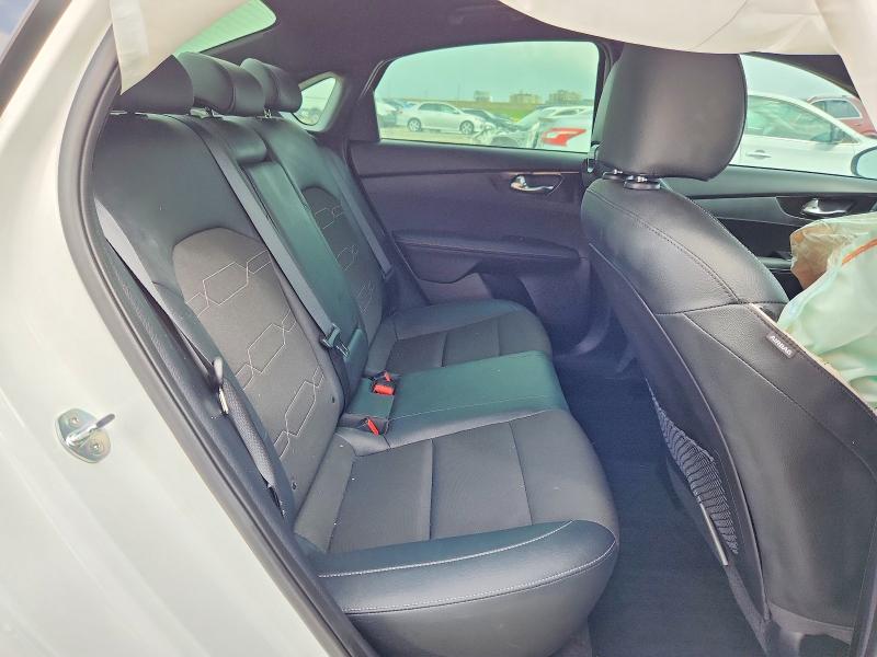 58039616 :رقم المزاد ، 3KPF54AD7RE790292 vin ، 2024 Kia Forte مزاد بيع