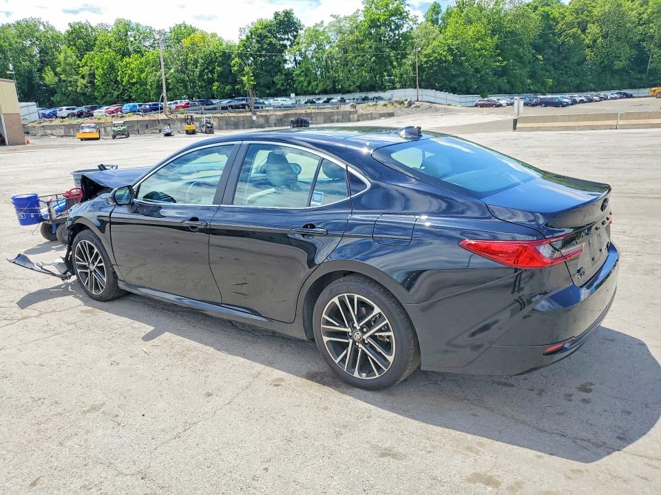 Продажа на аукционе авто 2026 Toyota Camry, vin: 4T1DBADK2TU043647, номер лота: 57318306