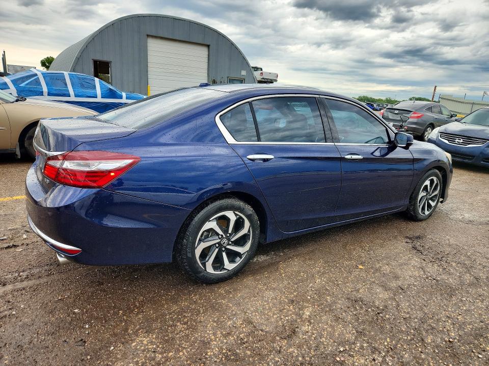 Продаж на аукціоні авто 2016 Honda Accord, vin: 1HGCR3F88GA008175, номер лоту: 58222126