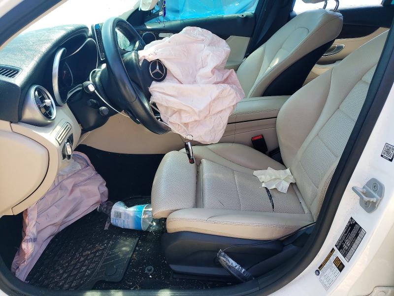 2015 Mercedes Benz C მანქანა იყიდება აუქციონზე, vin: 55SWF4KB0FU087521, აუქციონის ნომერი: 48541476