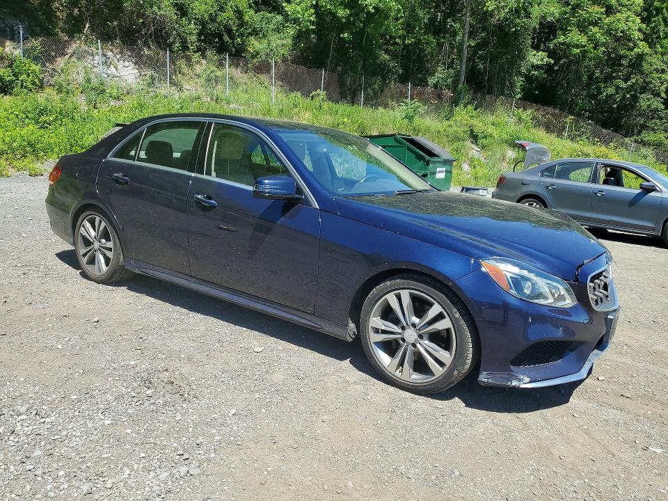 56051856 :رقم المزاد ، WDDHF8JB2GB181414 vin ، 2016 Mercedes-benz E مزاد بيع