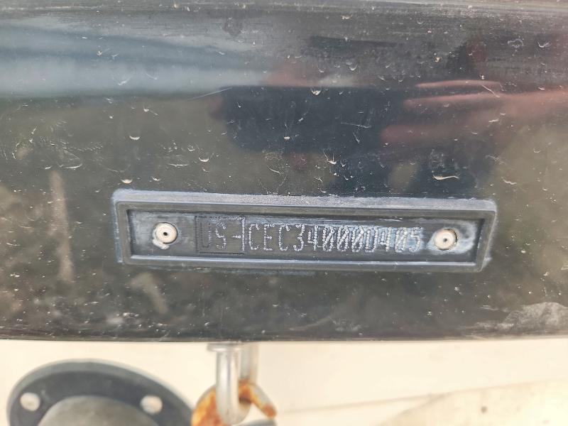 55543756 :رقم المزاد ، CEC34000D405 vin ، 2005 Sea-doo Boat مزاد بيع