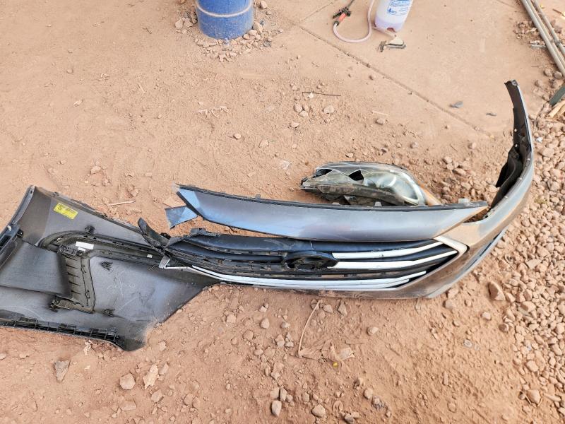 56542146 :رقم المزاد ، 5NPD84LF0JH246696 vin ، 2018 Hyundai Elantra مزاد بيع