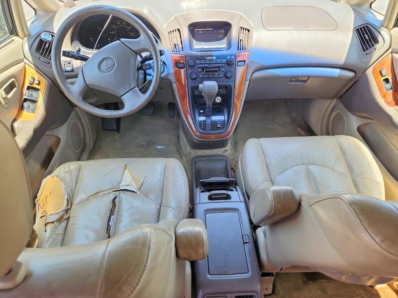 58593816 :رقم المزاد ، JT6GF10U4Y0056287 vin ، 2000 Lexus Rx مزاد بيع