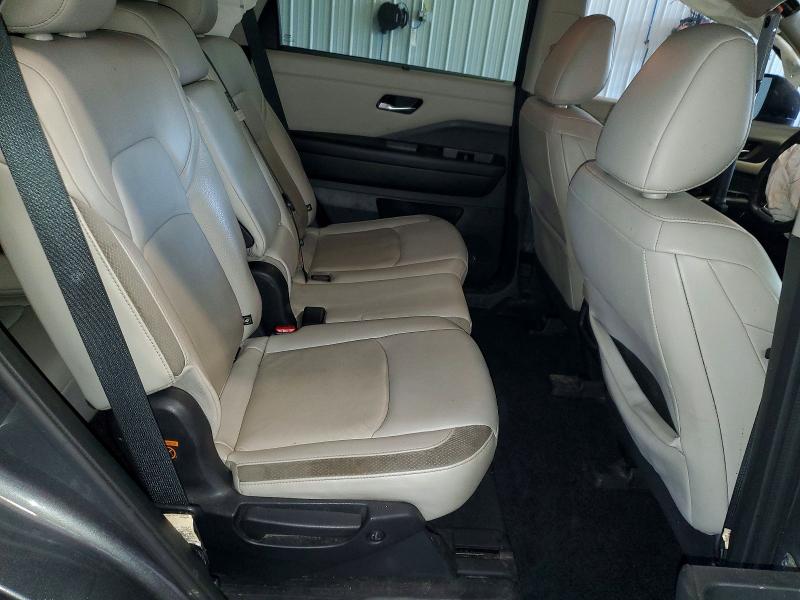 57331046 :رقم المزاد ، 5N1DR3CC1NC220988 vin ، 2022 Nissan Pathfinder مزاد بيع