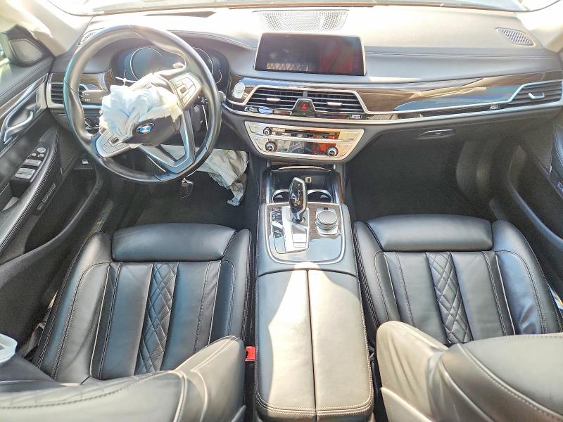 2016 Bmw 750 მანქანა იყიდება აუქციონზე, vin: WBA7F2C50GG418489, აუქციონის ნომერი: 57658936