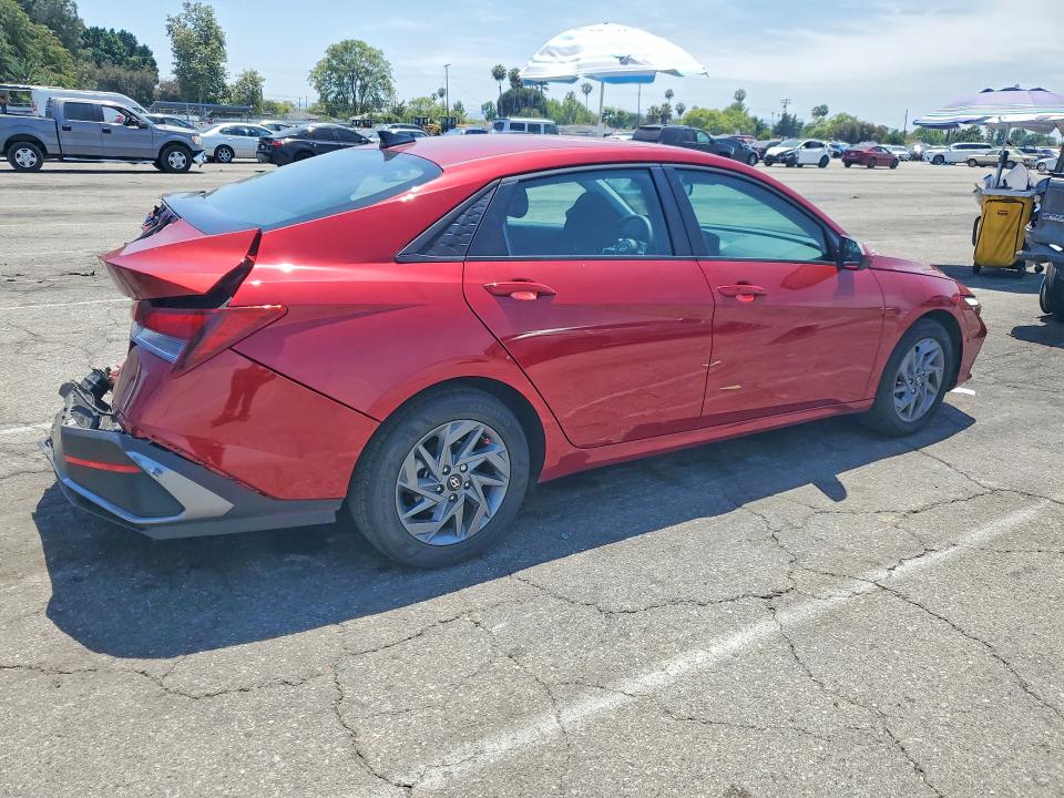 55736616 :رقم المزاد ، KMHLM4DG8RU758122 vin ، 2024 Hyundai Elantra مزاد بيع