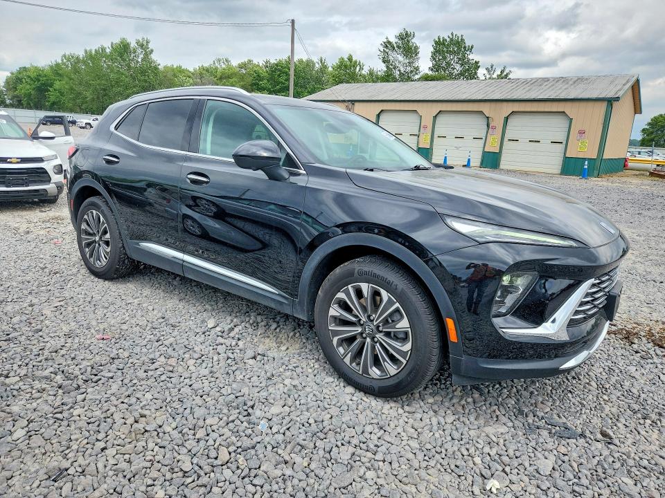 2025 Buick Envision მანქანა იყიდება აუქციონზე, vin: LRBFZKE42SD038573, აუქციონის ნომერი: 55646806