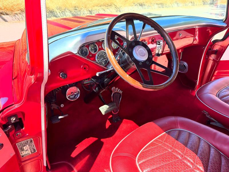 Продажа на аукционе авто 1957 Chevrolet 3200, vin: 102PT5579, номер лота: 57270406